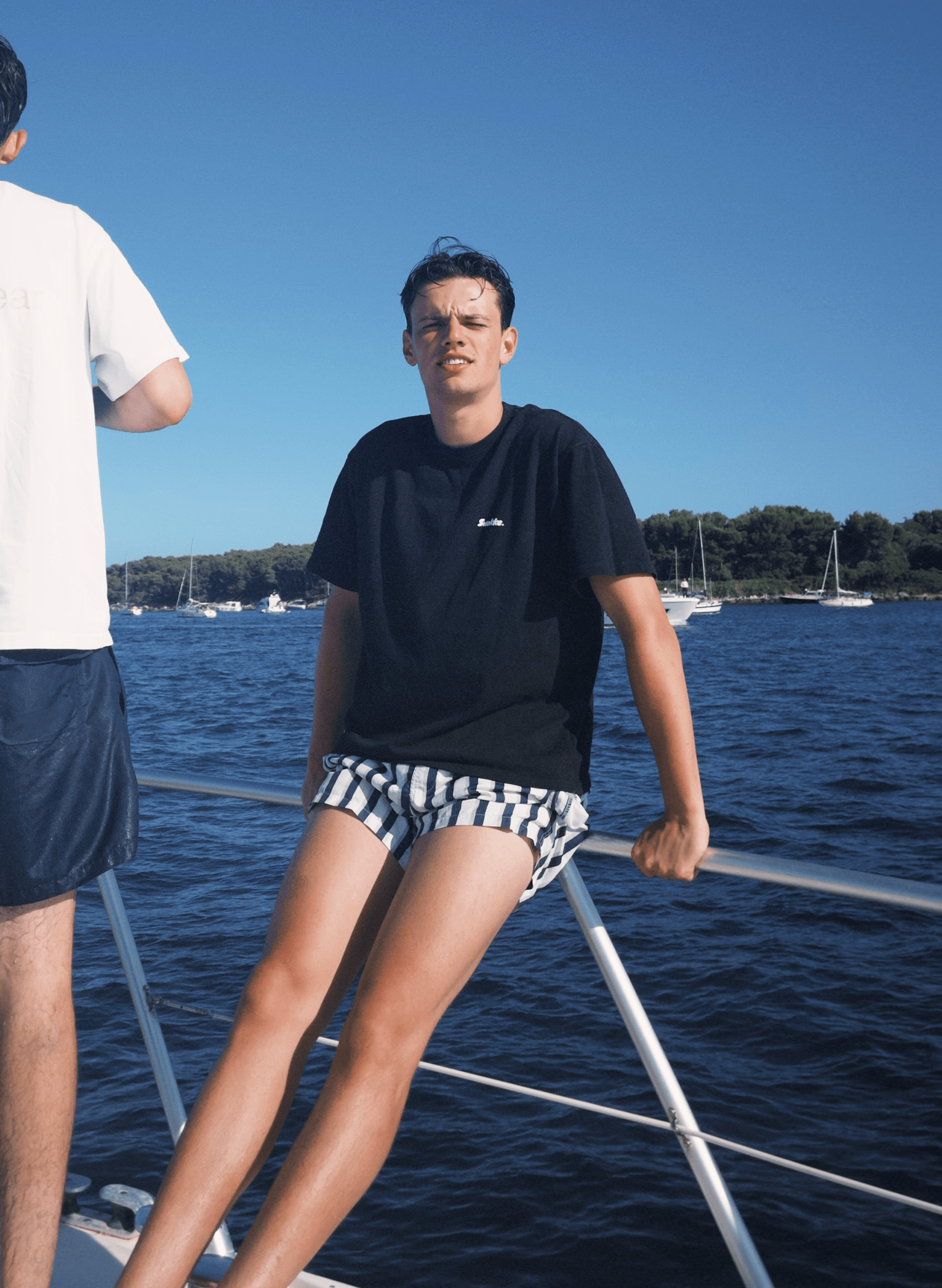 Swakke Tee - Black
